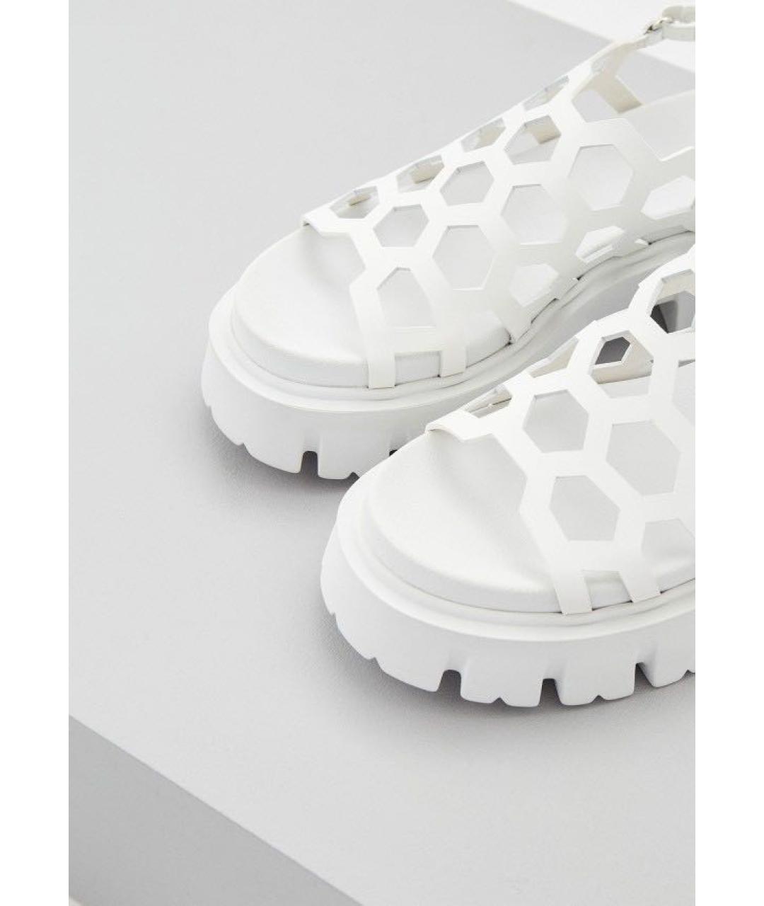 VIC MATIE Белые кожаные сандалии, фото 3
