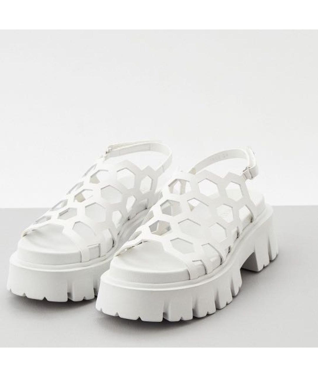VIC MATIE Белые кожаные сандалии, фото 4