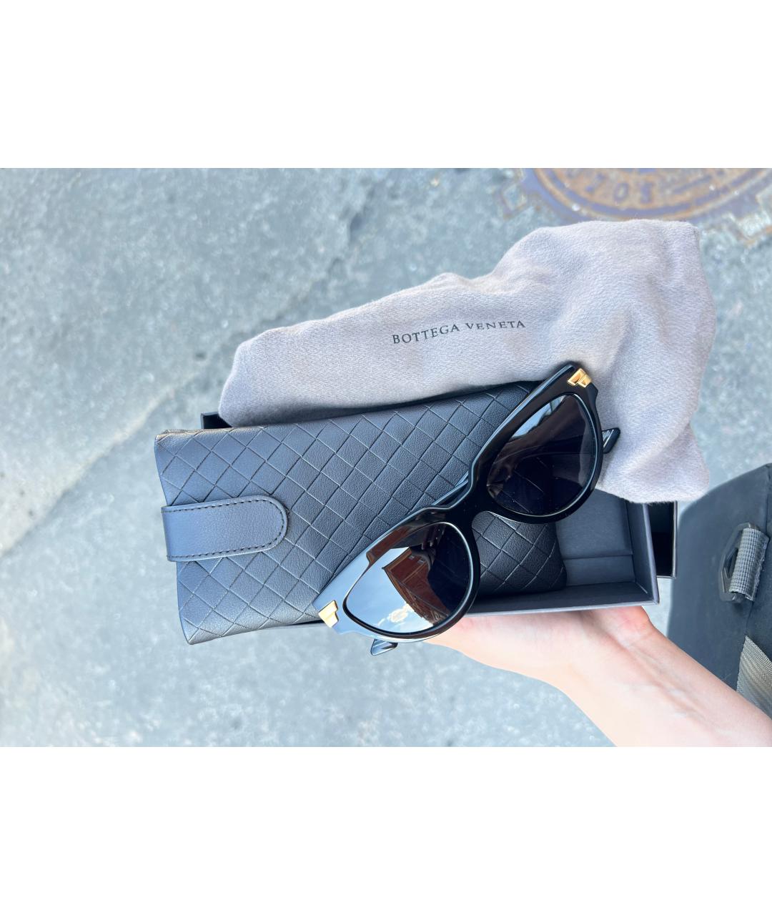 BOTTEGA VENETA Черные пластиковые солнцезащитные очки, фото 5