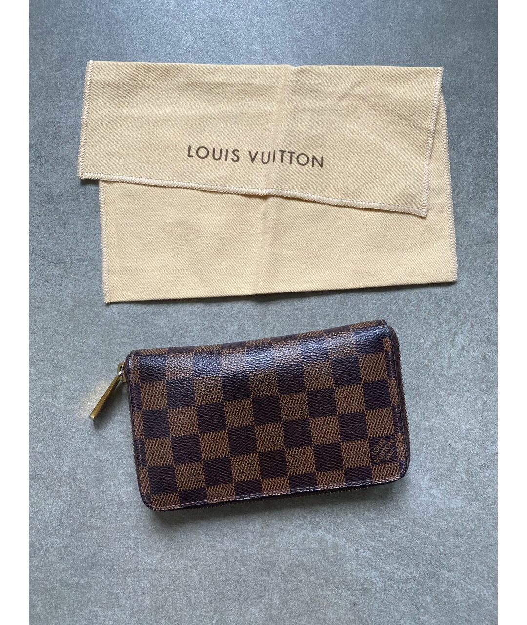 LOUIS VUITTON PRE-OWNED Коричневый кожаный кошелек, фото 9
