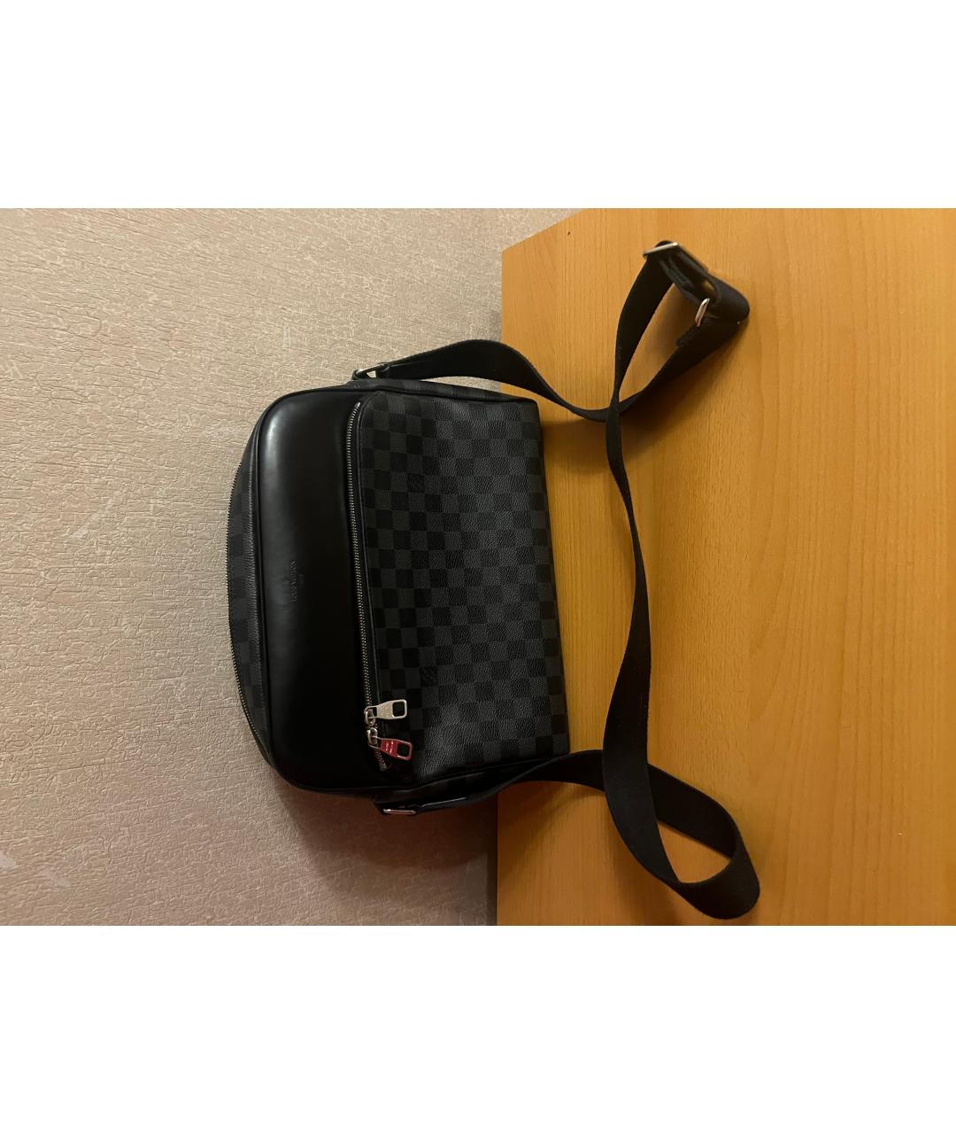 LOUIS VUITTON Черная сумка на плечо, фото 2
