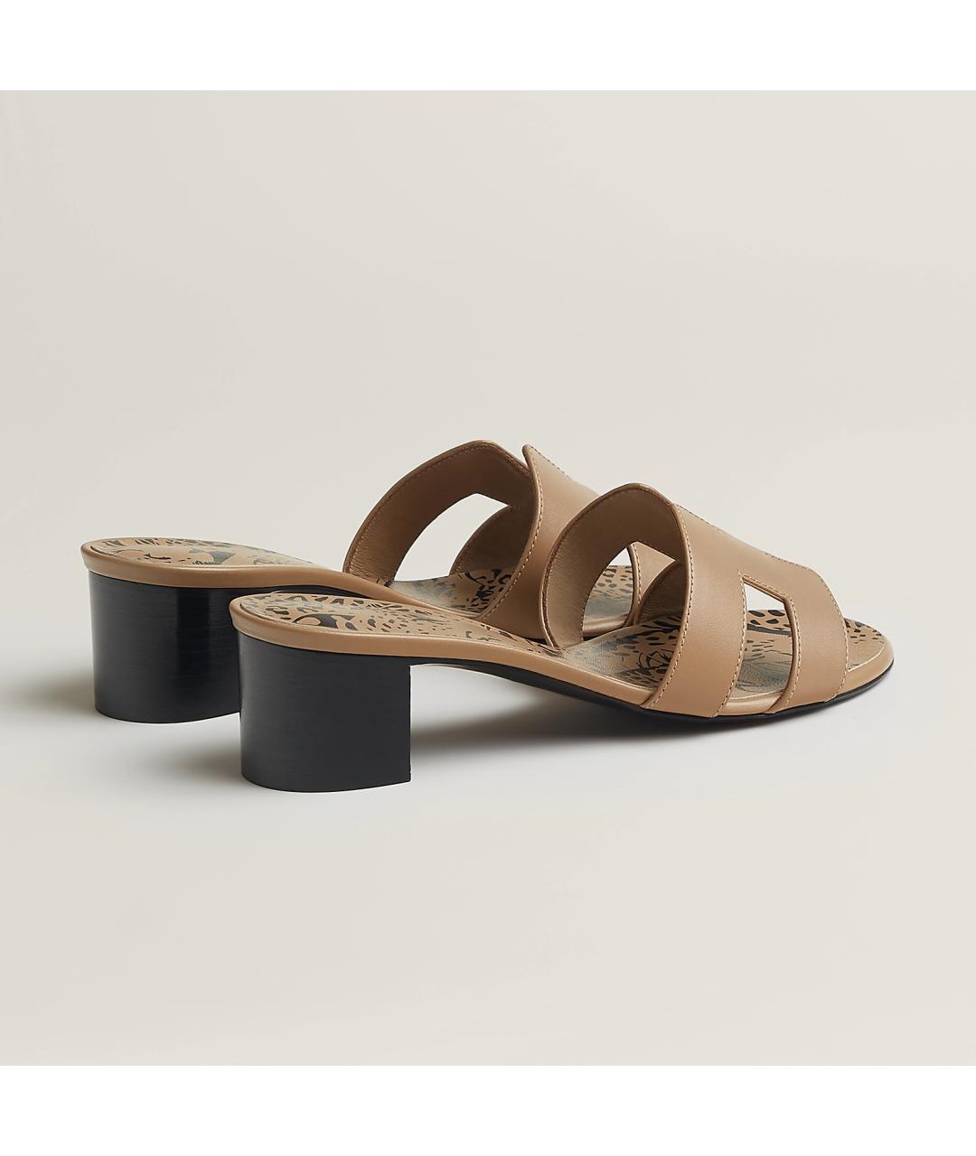 HERMES PRE-OWNED Бежевые кожаные сандалии, фото 3