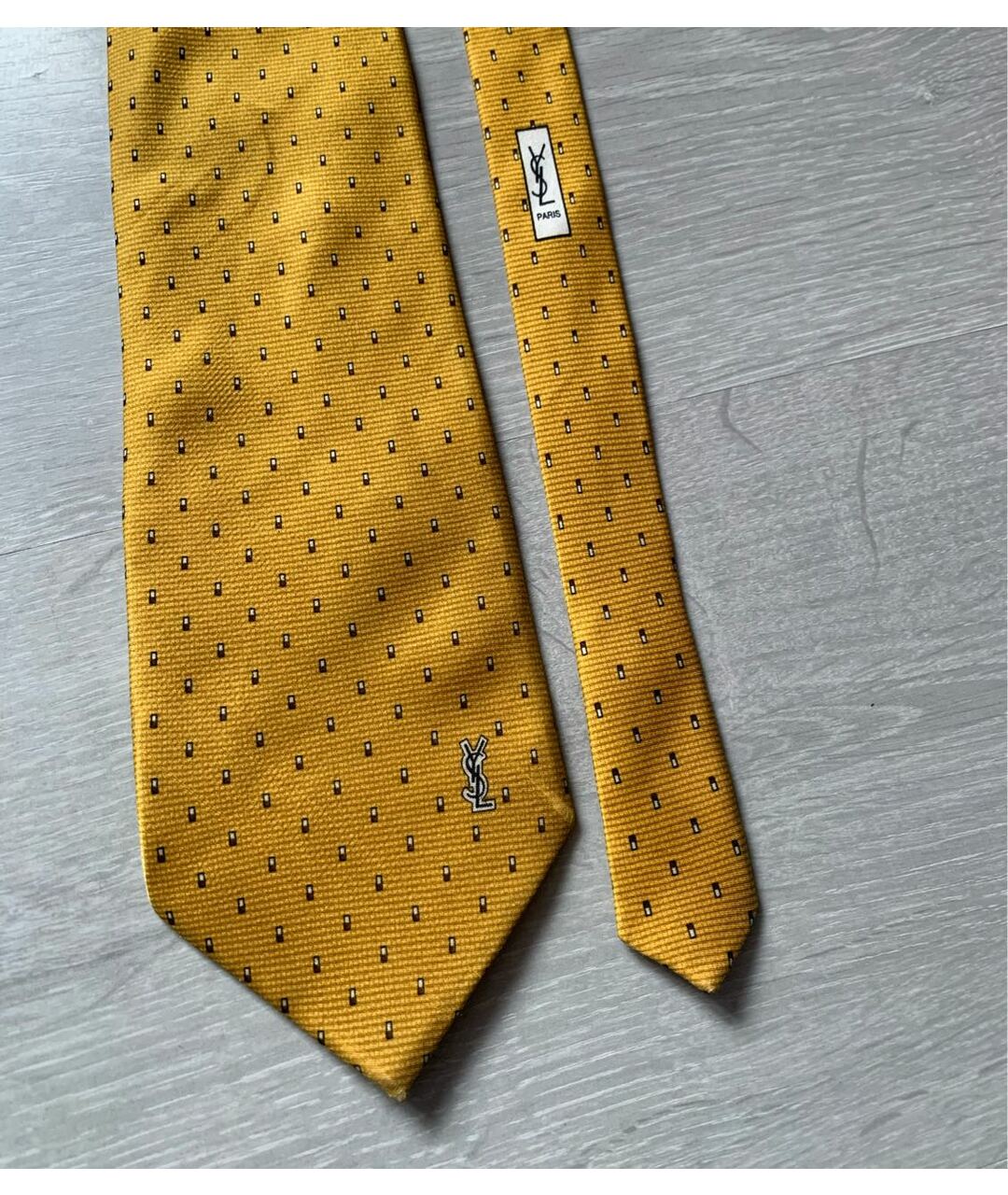 YVES SAINT LAURENT VINTAGE Золотой шелковый галстук, фото 2