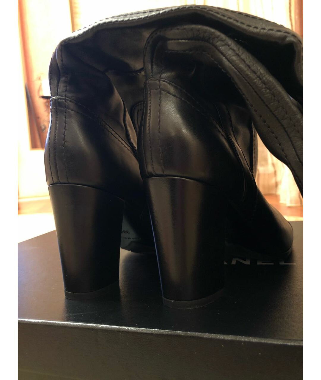 CHANEL PRE-OWNED Черные кожаные сапоги, фото 7