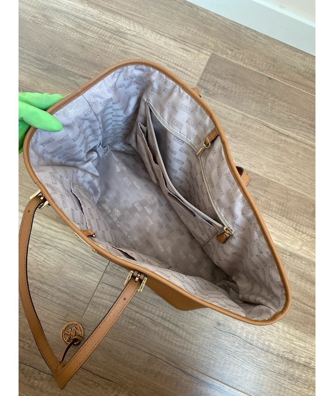MICHAEL MICHAEL KORS Коричневая дорожная/спортивная сумка из искусственной кожи, фото 4