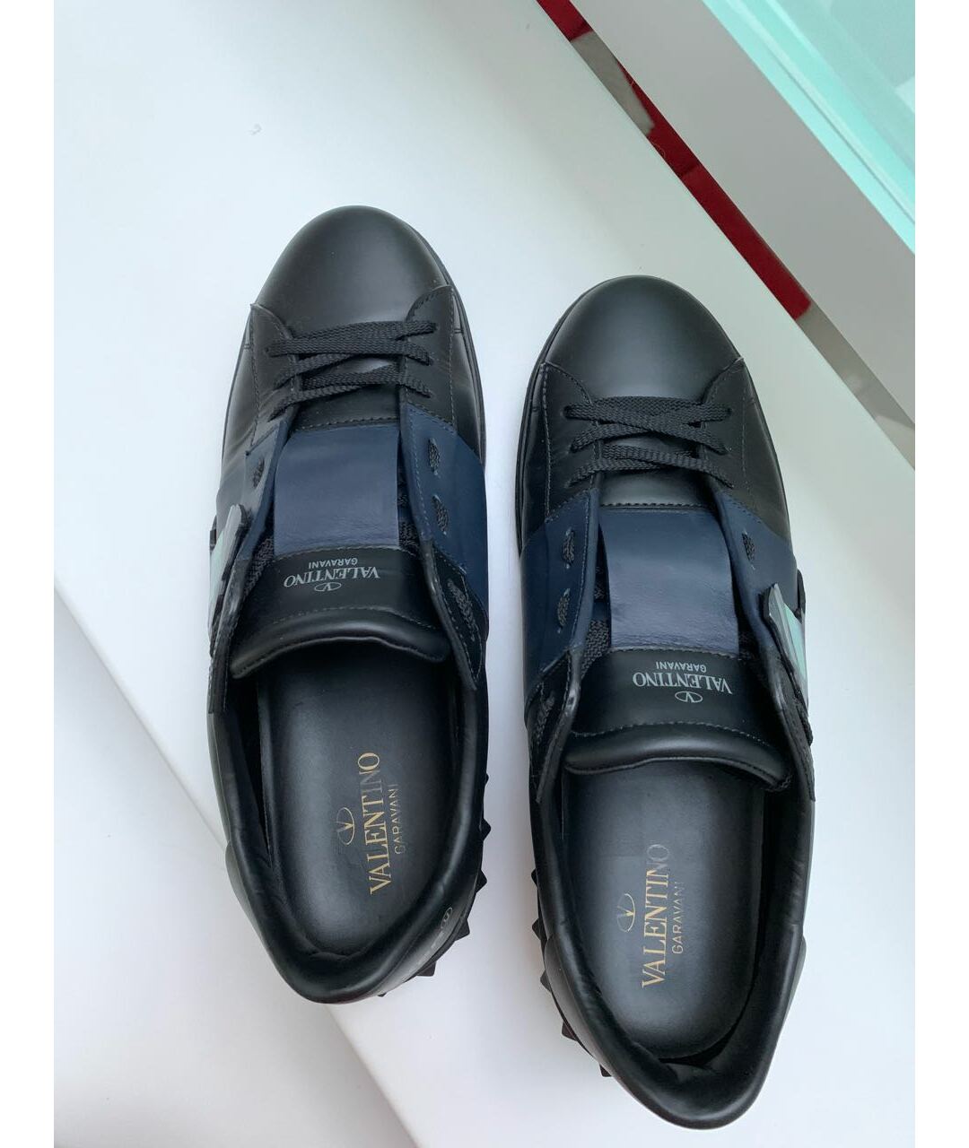 VALENTINO GARAVANI Черные кожаные низкие кроссовки / кеды, фото 3