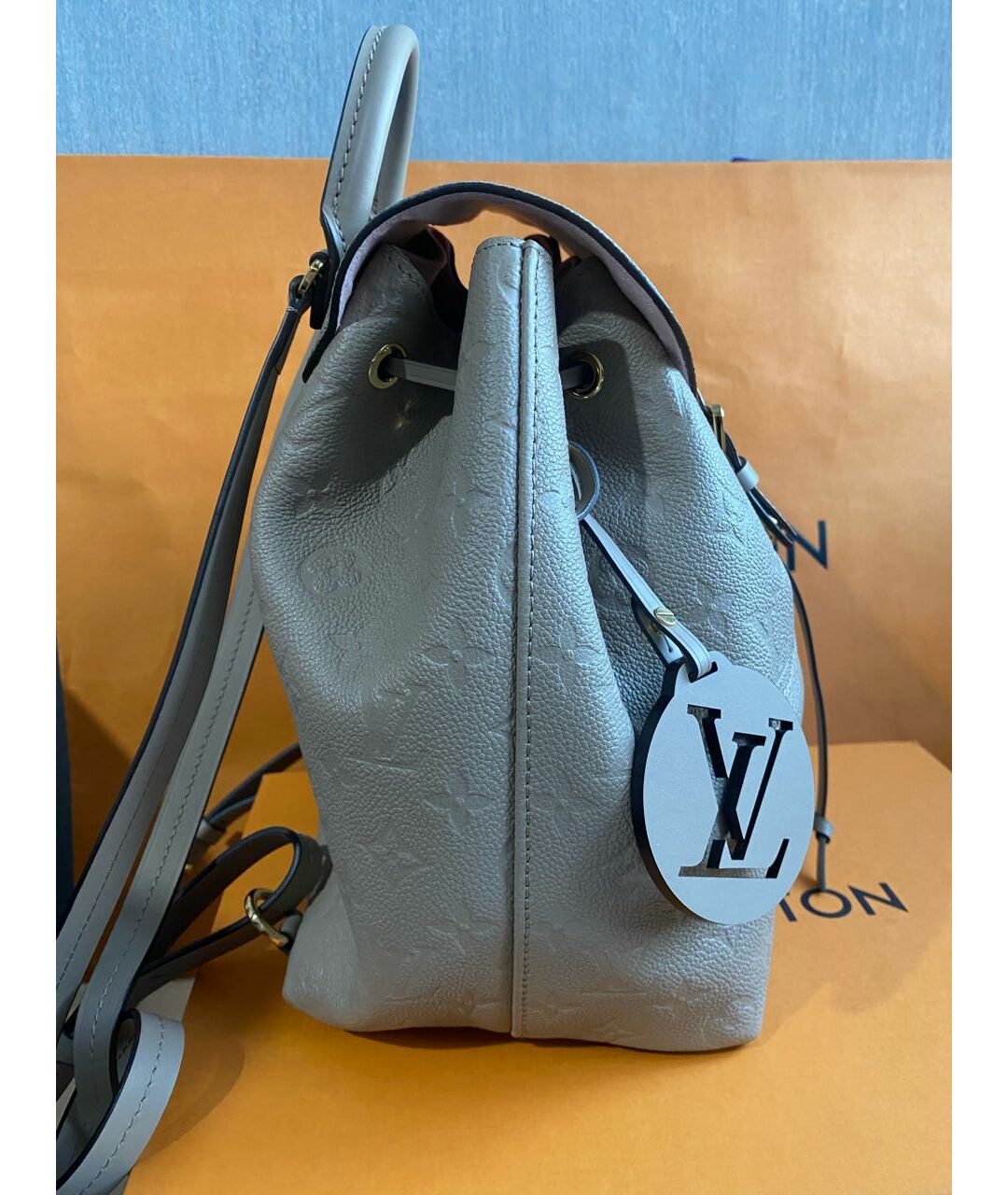 LOUIS VUITTON PRE-OWNED Серый кожаный рюкзак, фото 7