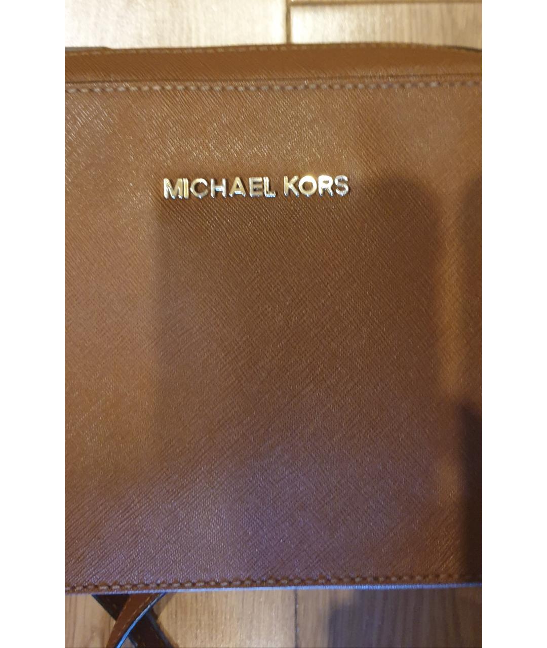 MICHAEL KORS Бежевая кожаная сумка через плечо, фото 5
