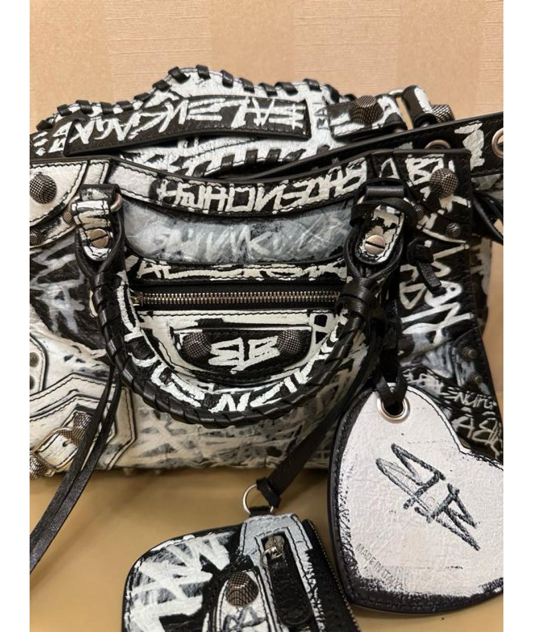 BALENCIAGA Черная кожаная сумка с короткими ручками, фото 5