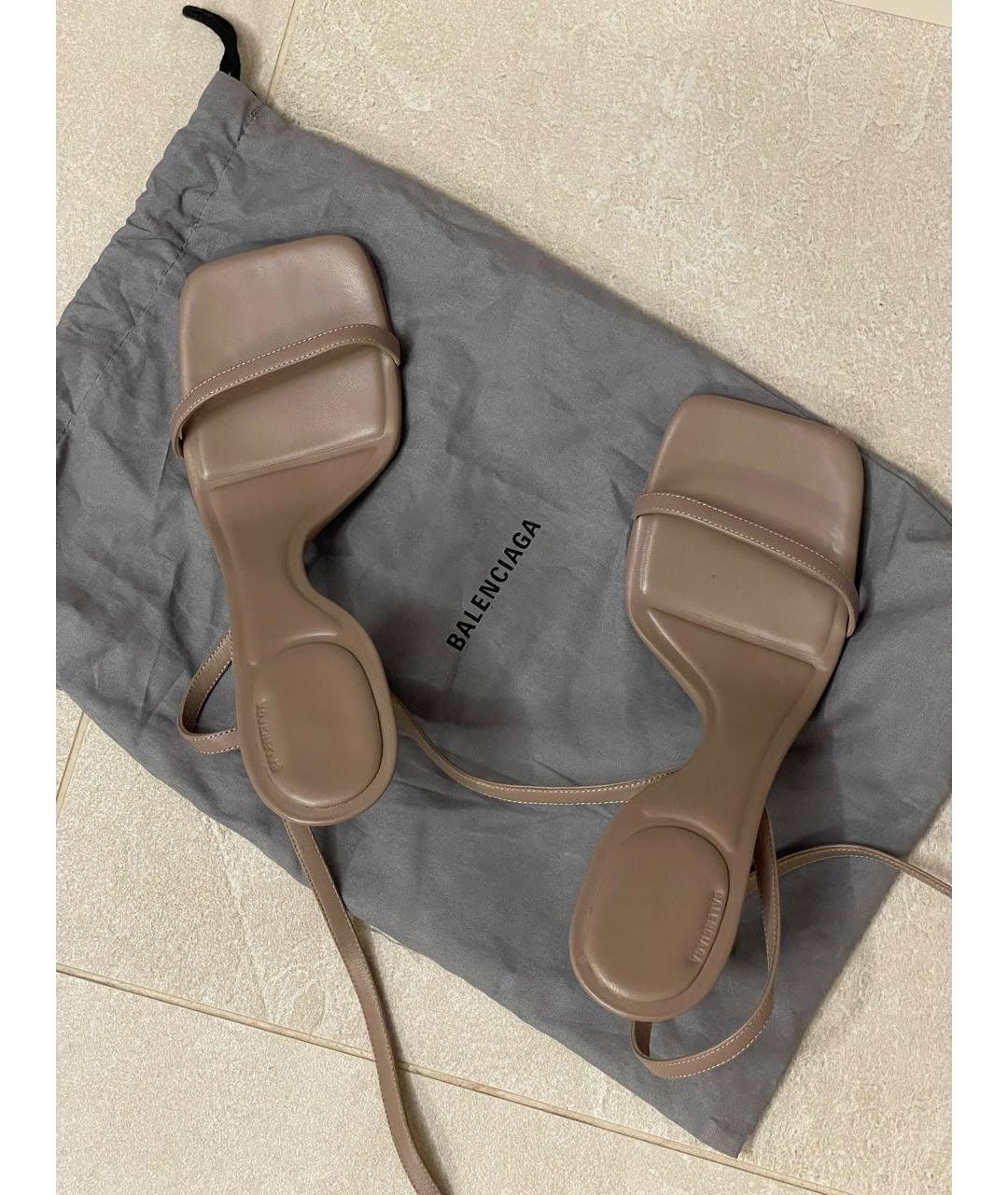 BALENCIAGA Бежевые кожаные босоножки, фото 7