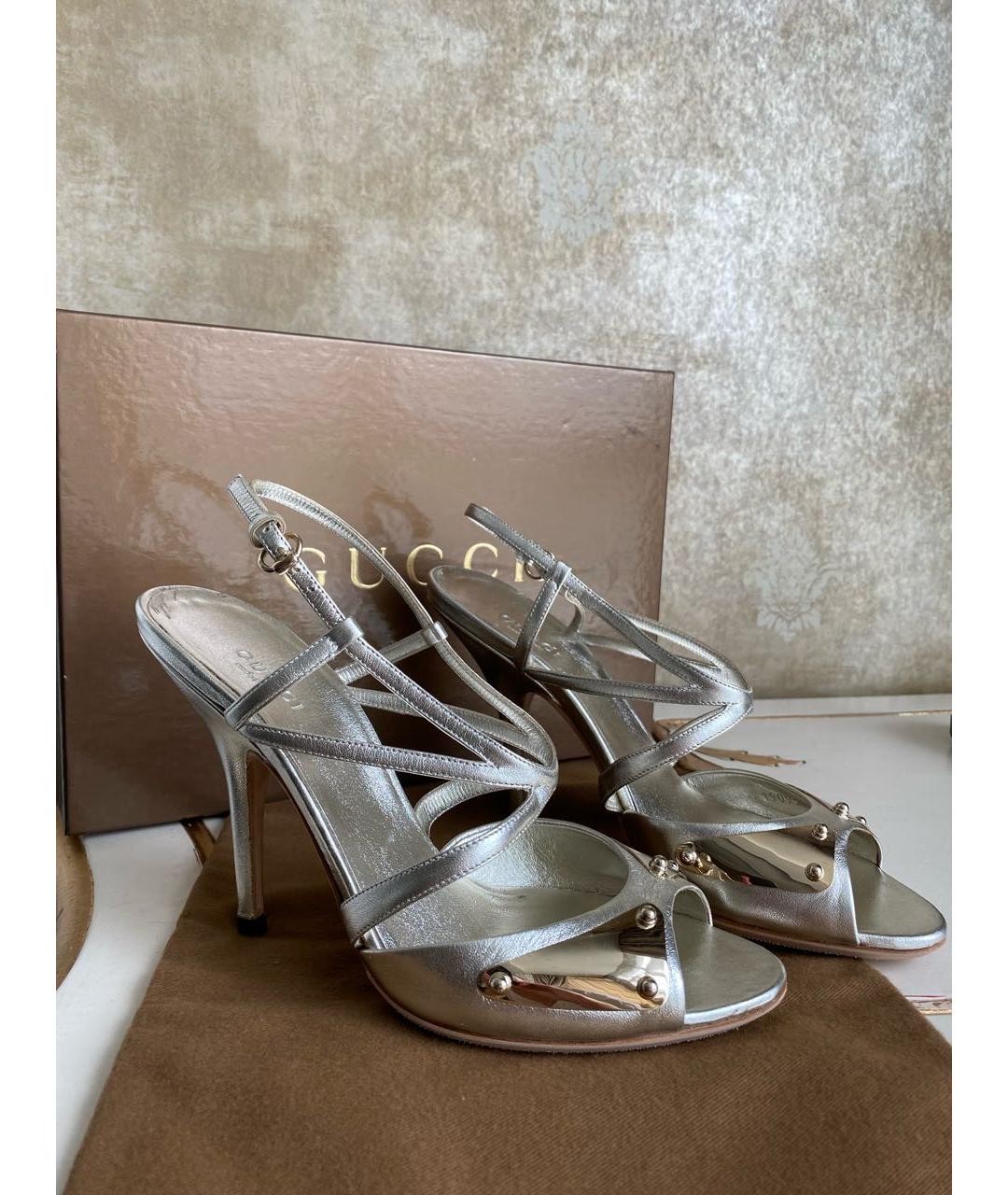 GUCCI Серебряные кожаные босоножки, фото 2