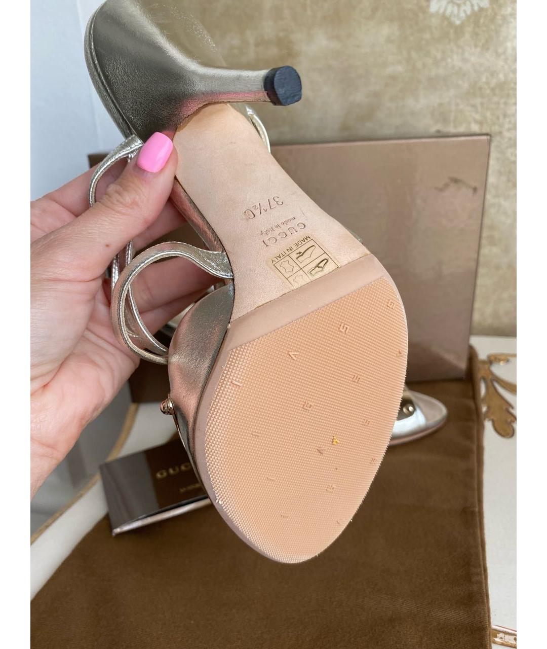GUCCI Серебряные кожаные босоножки, фото 4