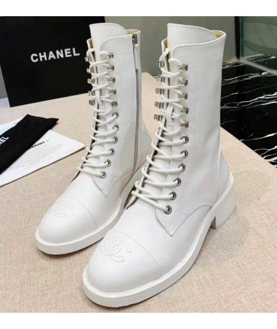 CHANEL PRE-OWNED Белые кожаные ботинки, фото 3