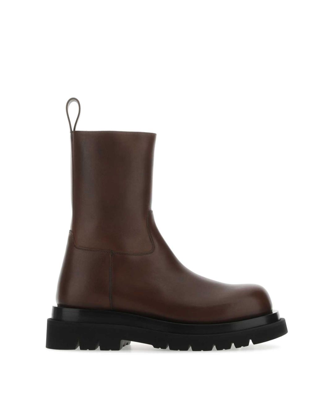 

Высокие ботинки