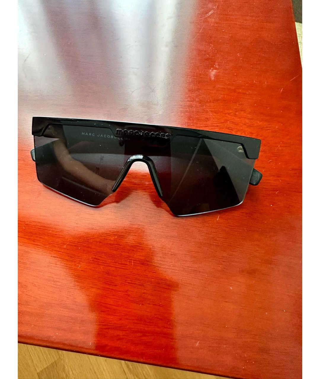 MARC JACOBS Черные пластиковые солнцезащитные очки, фото 4