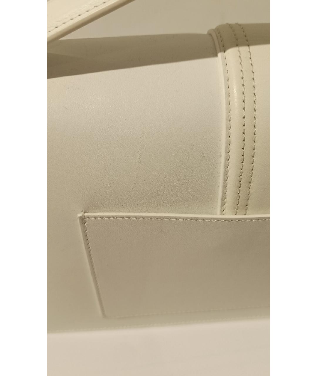 JACQUEMUS Белая кожаная сумка с короткими ручками, фото 5