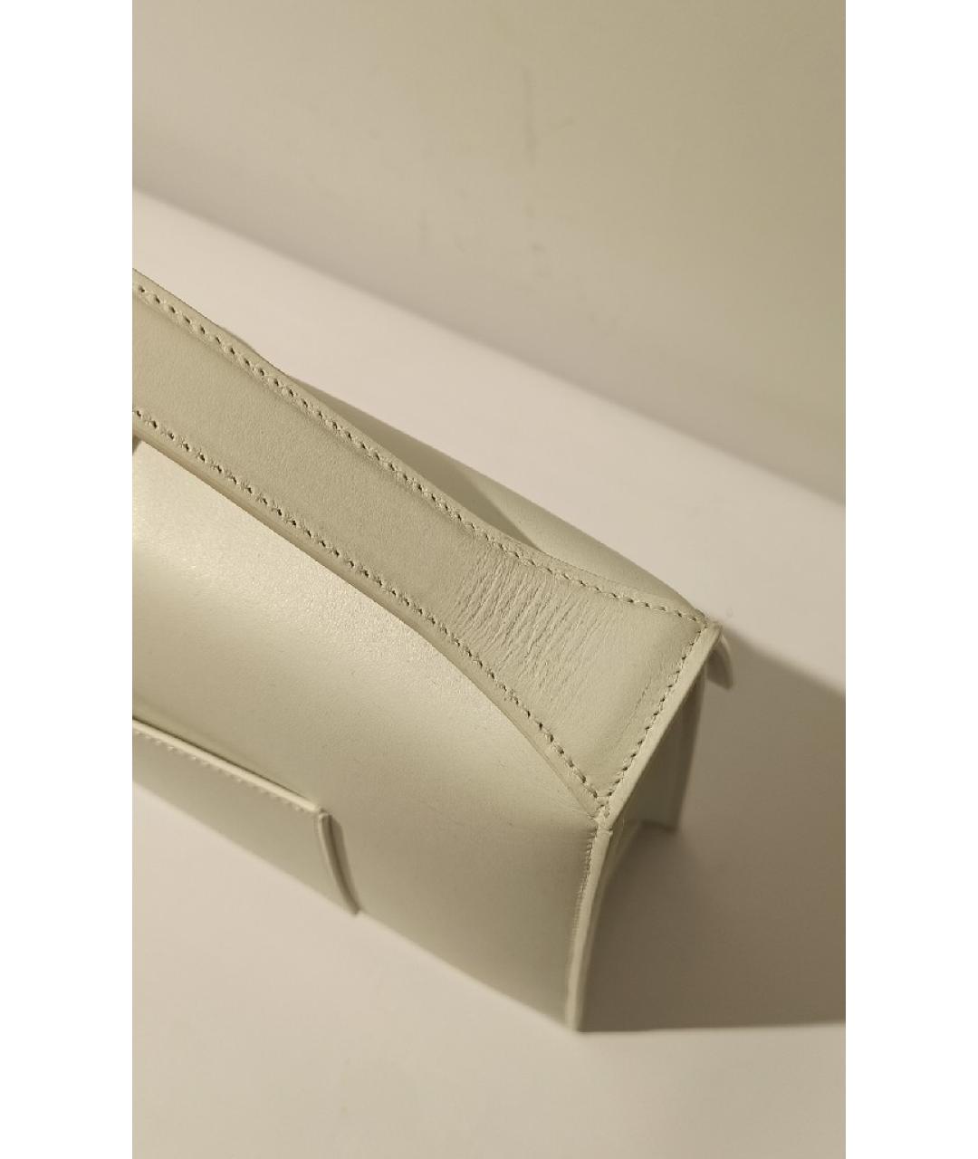 JACQUEMUS Белая кожаная сумка с короткими ручками, фото 6