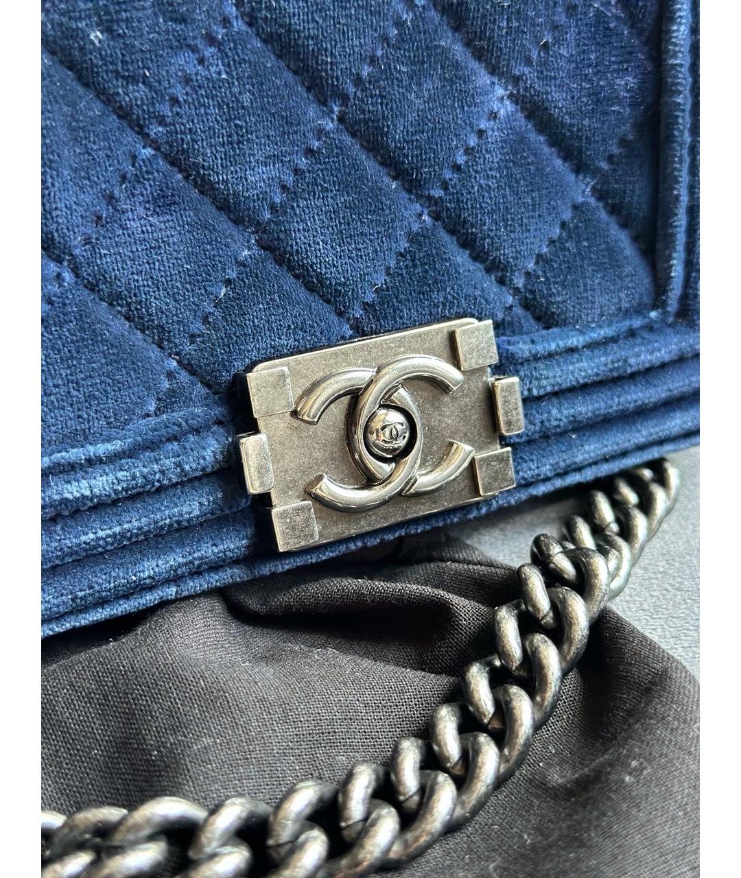 CHANEL Темно-синяя бархатная сумка через плечо, фото 7