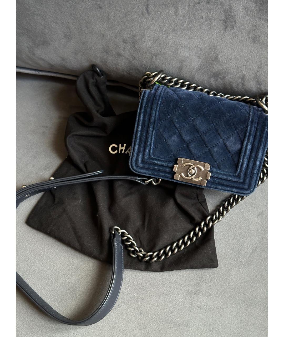 CHANEL Темно-синяя бархатная сумка через плечо, фото 2