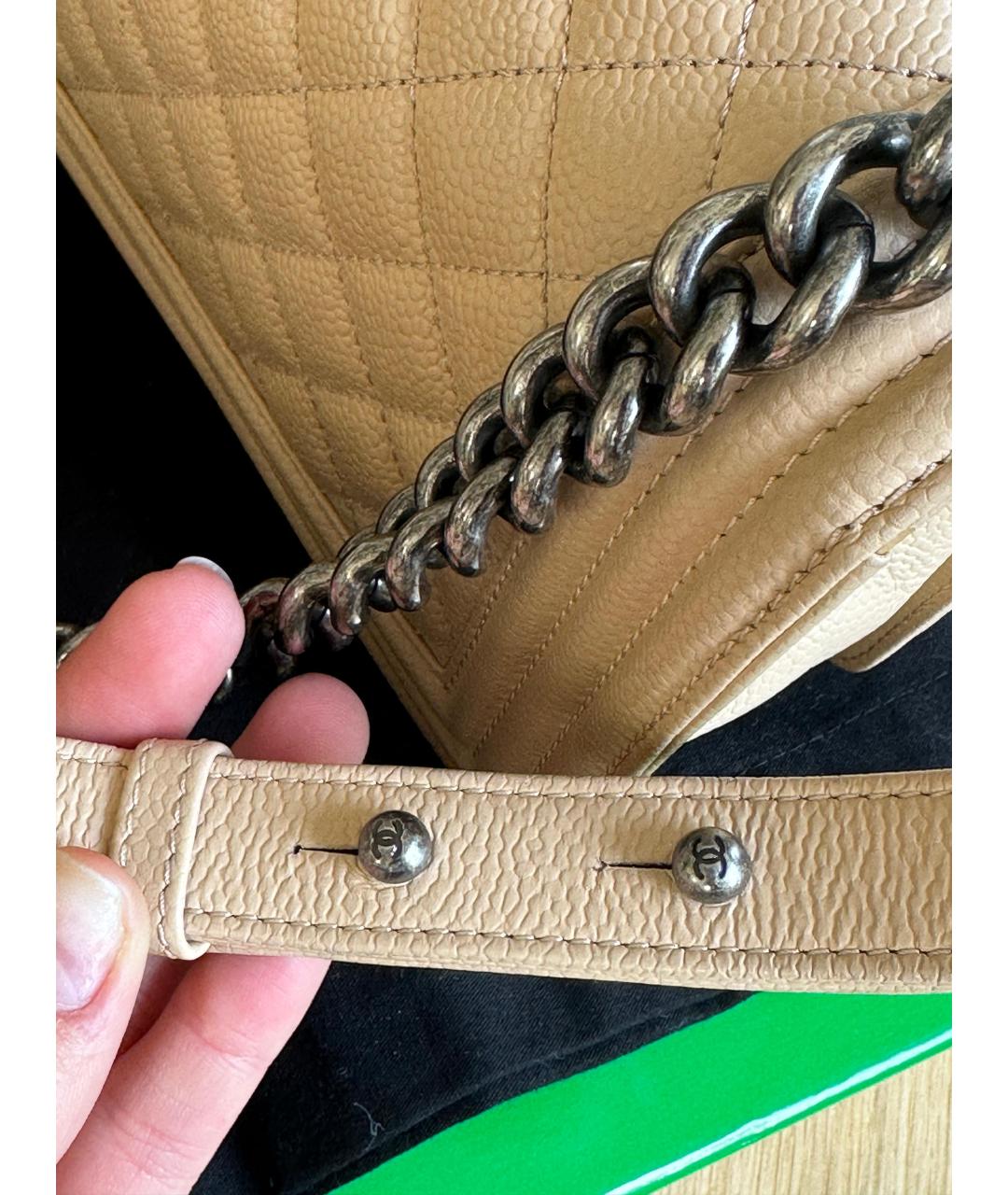 CHANEL Бежевая кожаная сумка через плечо, фото 2