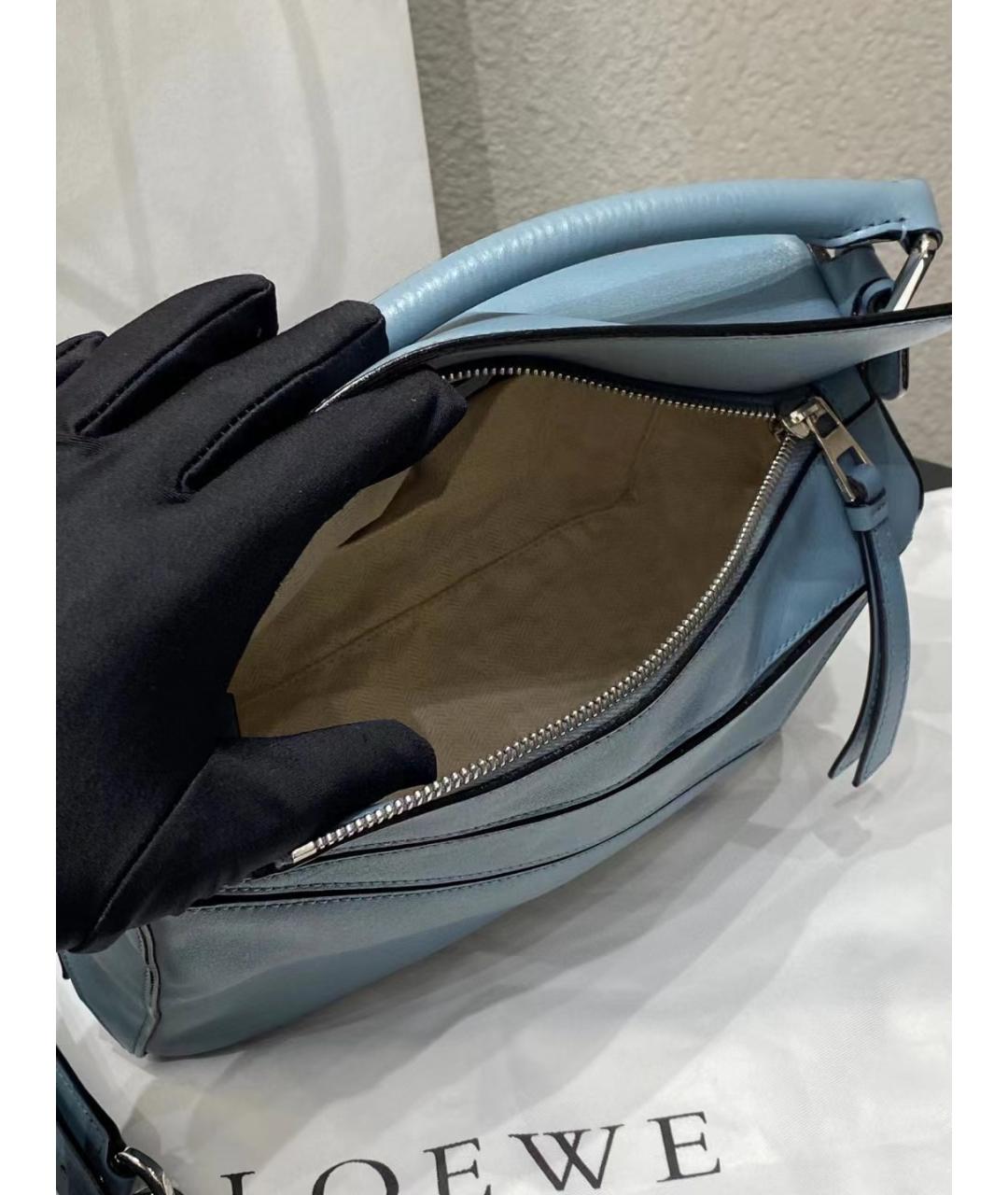 LOEWE Голубая кожаная сумка с короткими ручками, фото 3