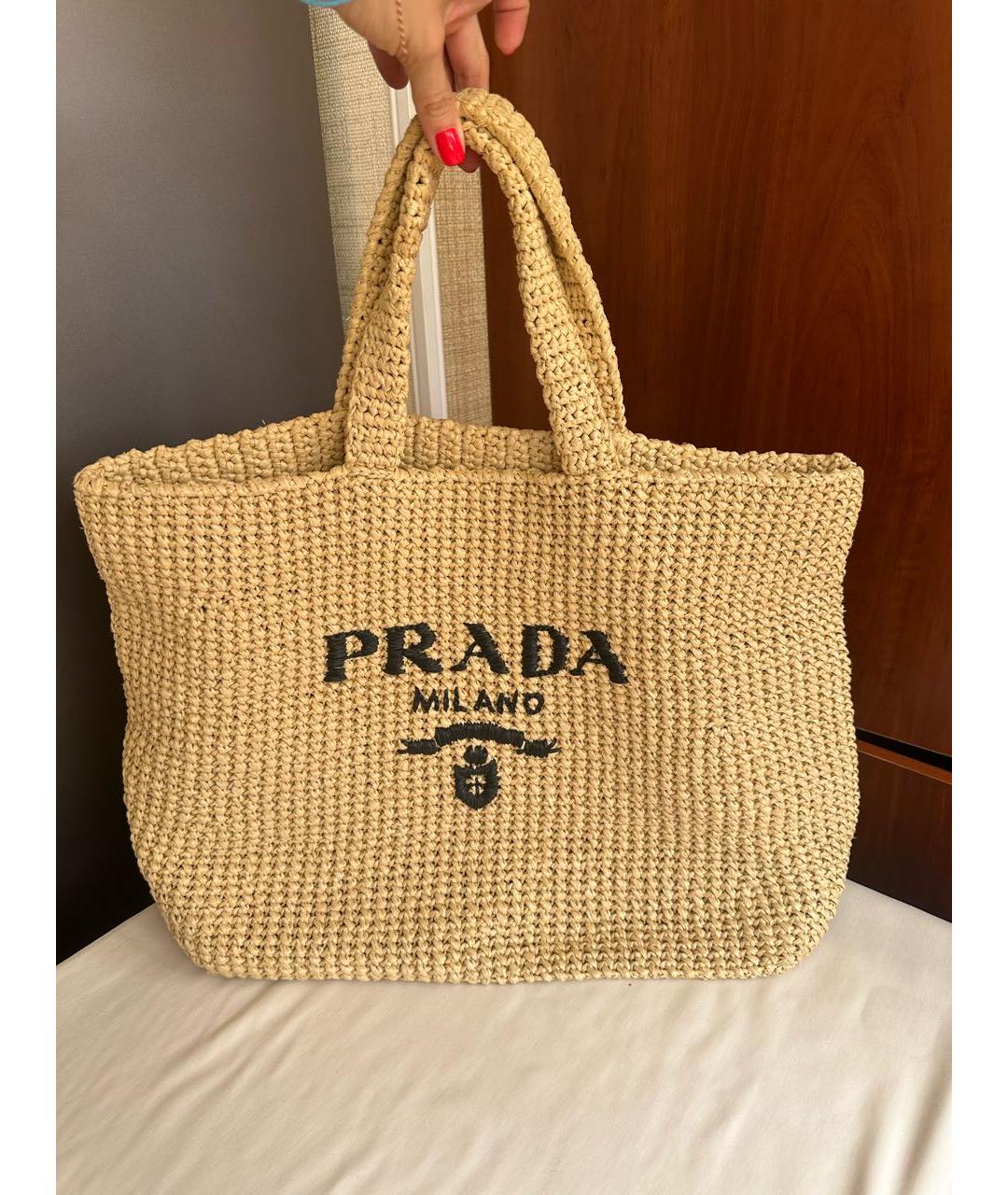 PRADA Бежевая пелетеная пляжная сумка, фото 2