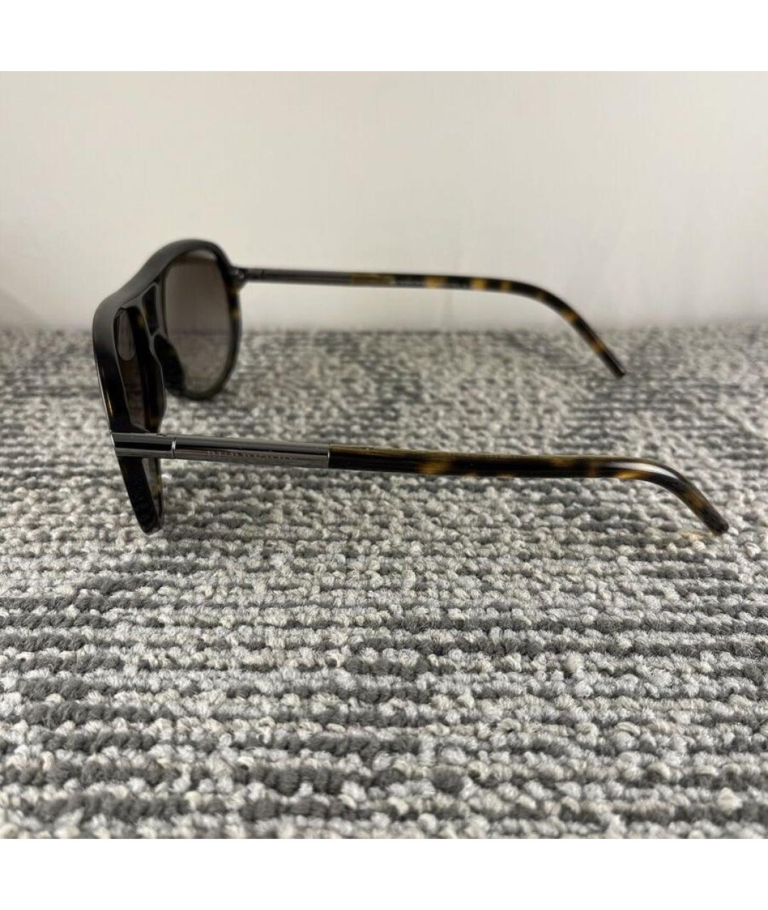 BURBERRY Коричневые пластиковые солнцезащитные очки, фото 5