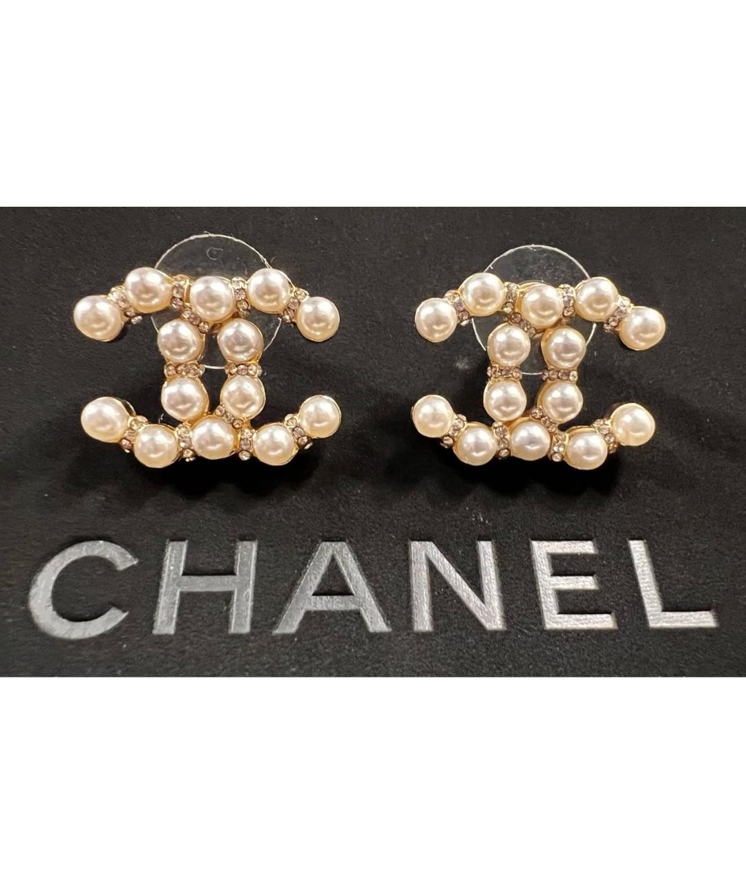 CHANEL Белые серьги, фото 2