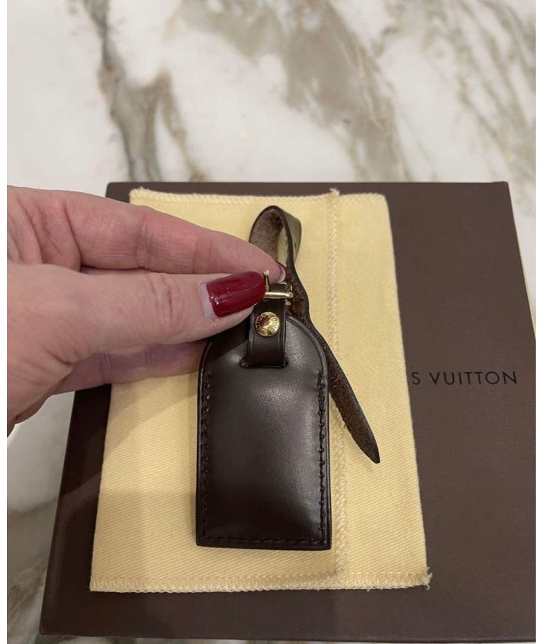 LOUIS VUITTON PRE-OWNED Коричневый брелок, фото 3