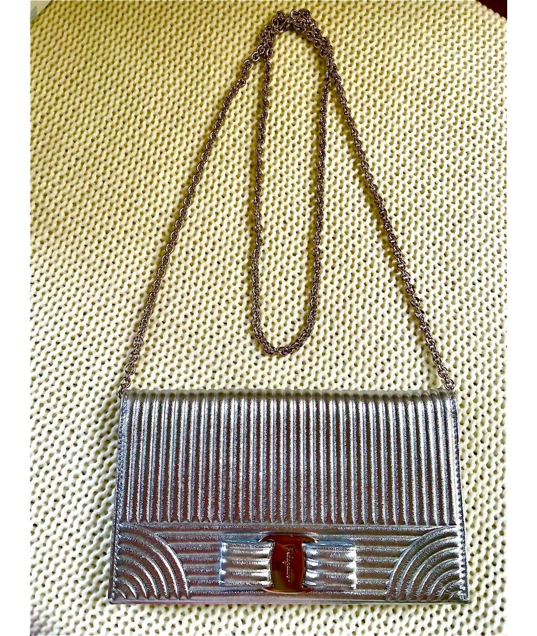 SALVATORE FERRAGAMO Серебряная кожаная сумка через плечо, фото 9