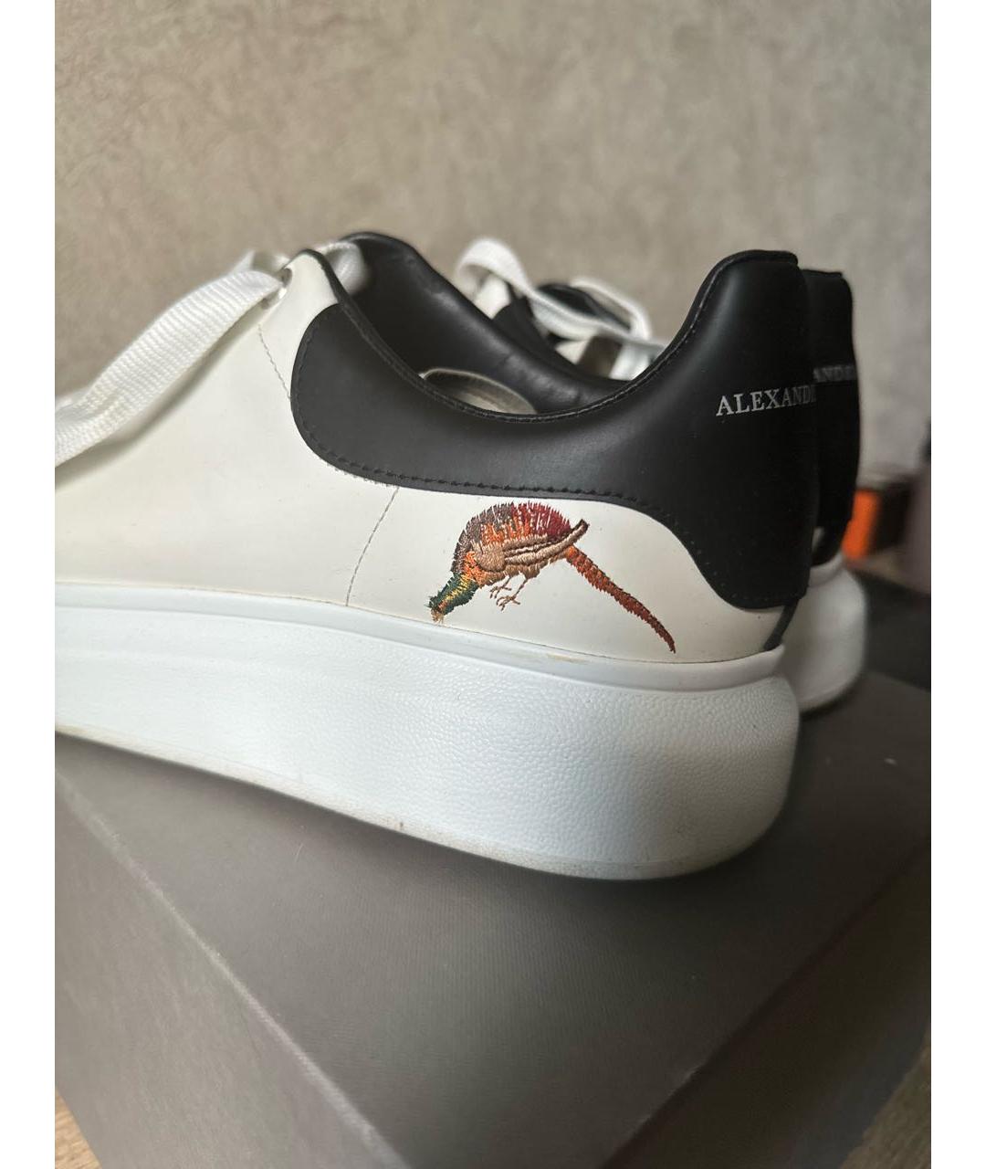 ALEXANDER MCQUEEN Белые кожаные низкие кроссовки / кеды, фото 5