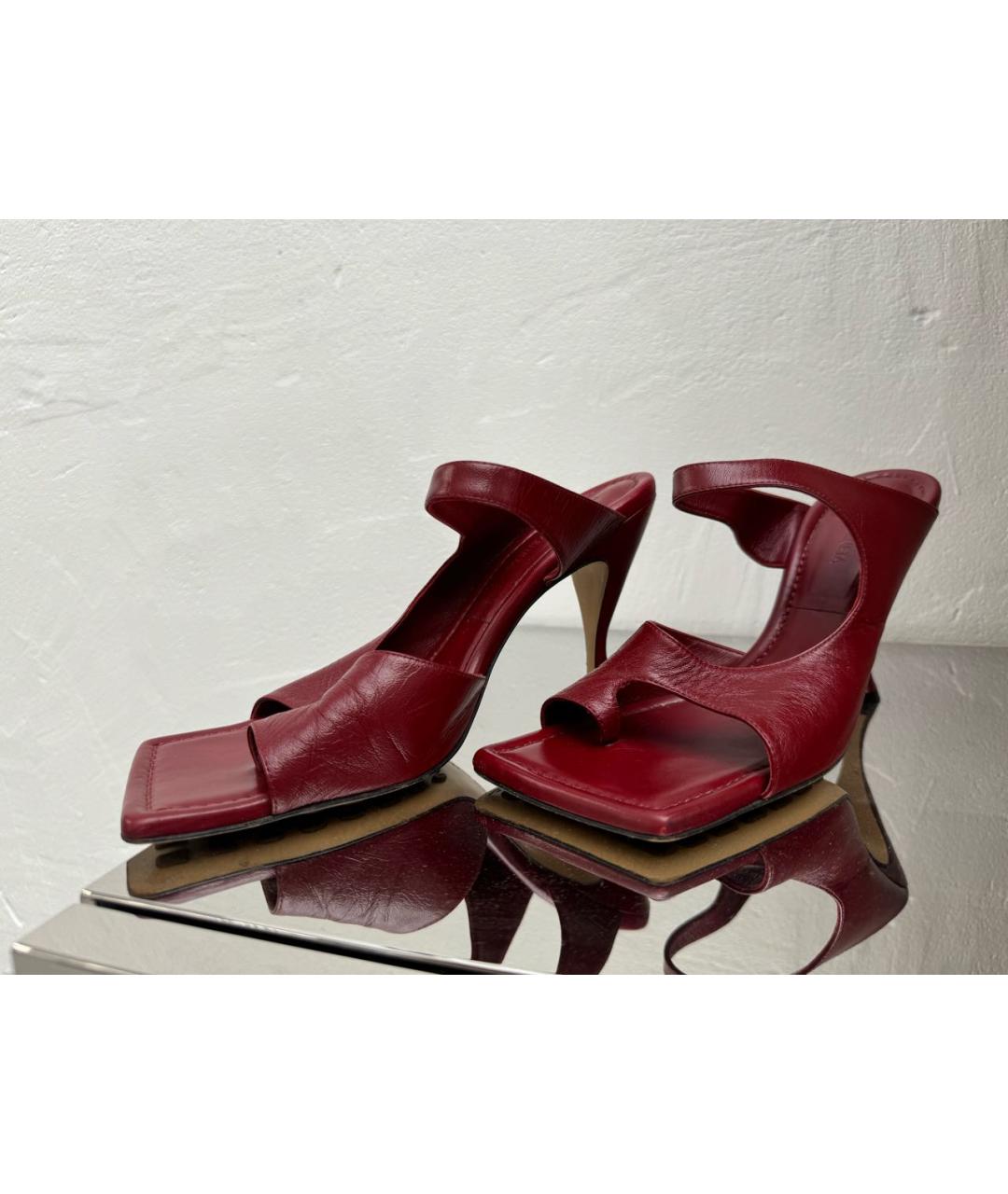 BOTTEGA VENETA Бордовые туфли из лакированной кожи, фото 3