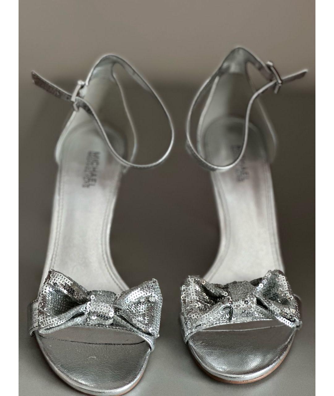MICHAEL MICHAEL KORS Серебряные кожаные туфли, фото 3