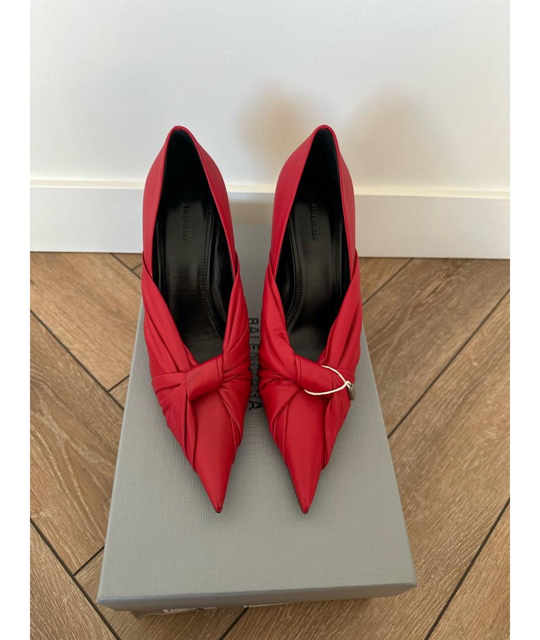 BALENCIAGA Красные кожаные туфли, фото 2