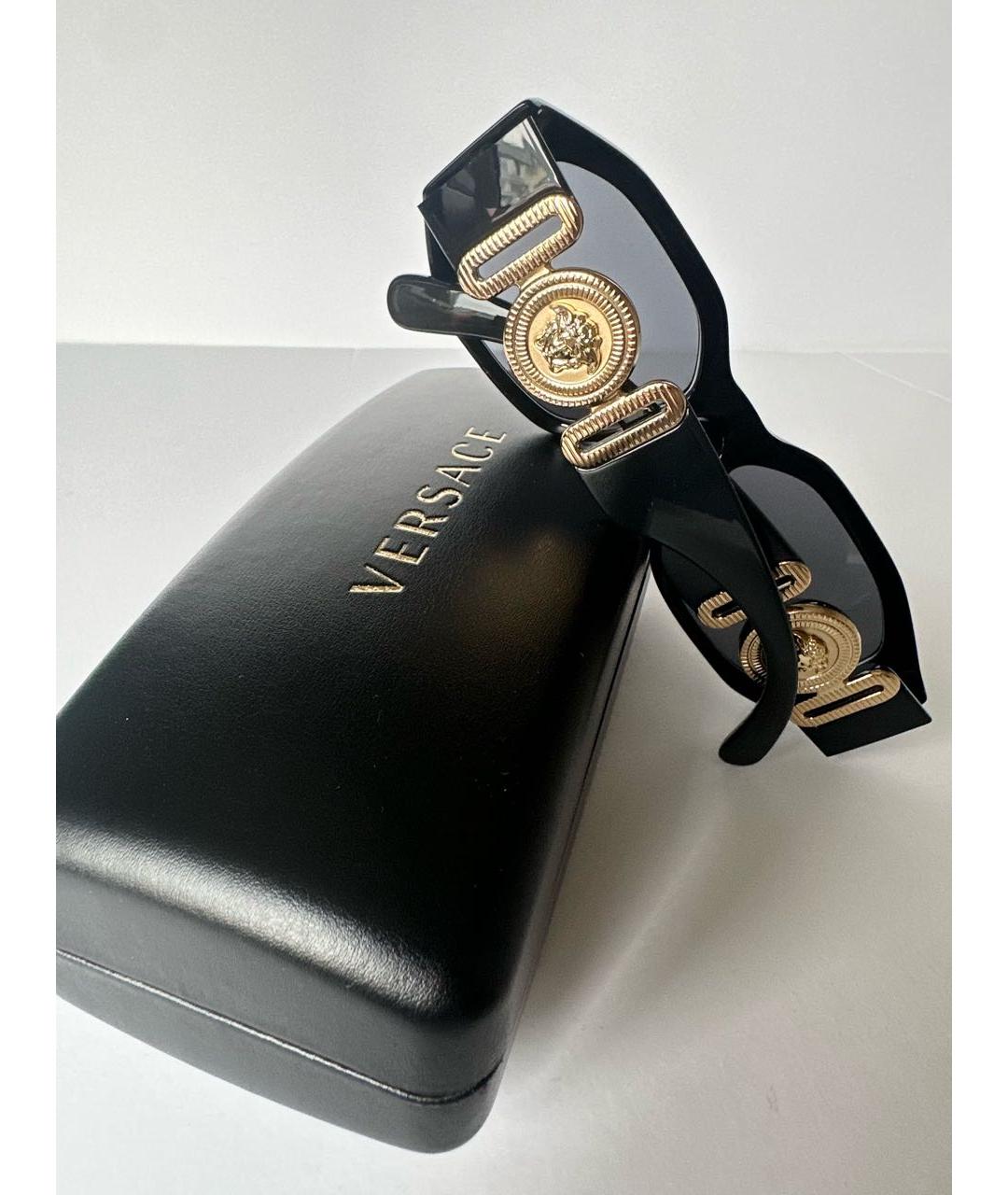 VERSACE Черные пластиковые солнцезащитные очки, фото 7