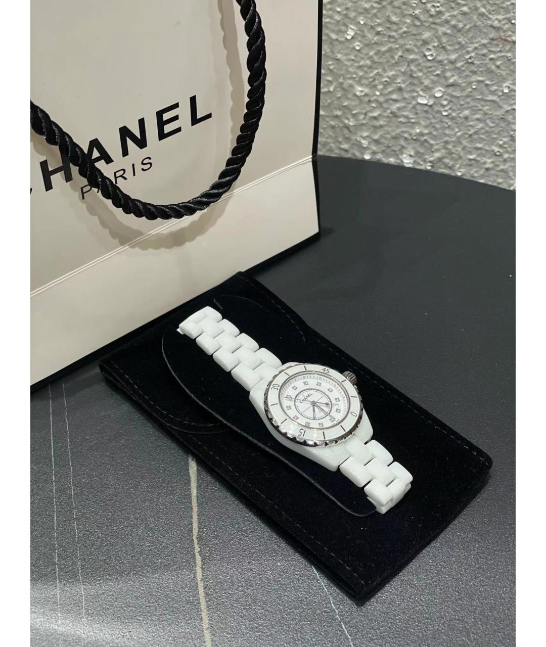 CHANEL PRE-OWNED Белые керамические часы, фото 2