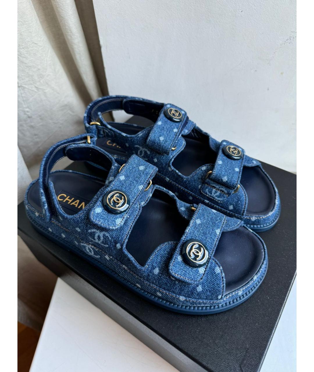 CHANEL PRE-OWNED Синие текстильные сандалии, фото 3