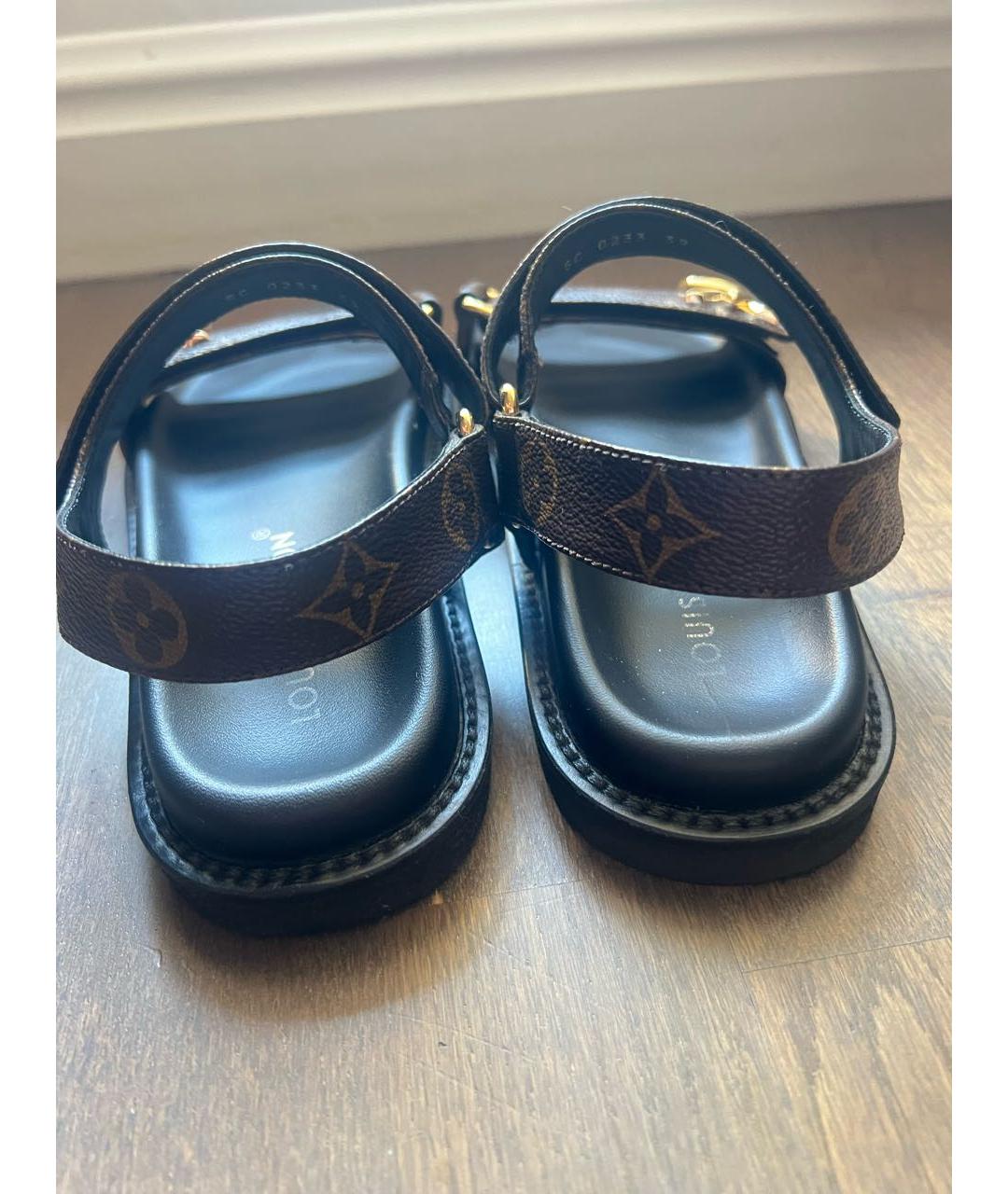 LOUIS VUITTON Коричневые сандалии, фото 4
