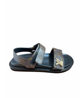 LOUIS VUITTON Сандалии