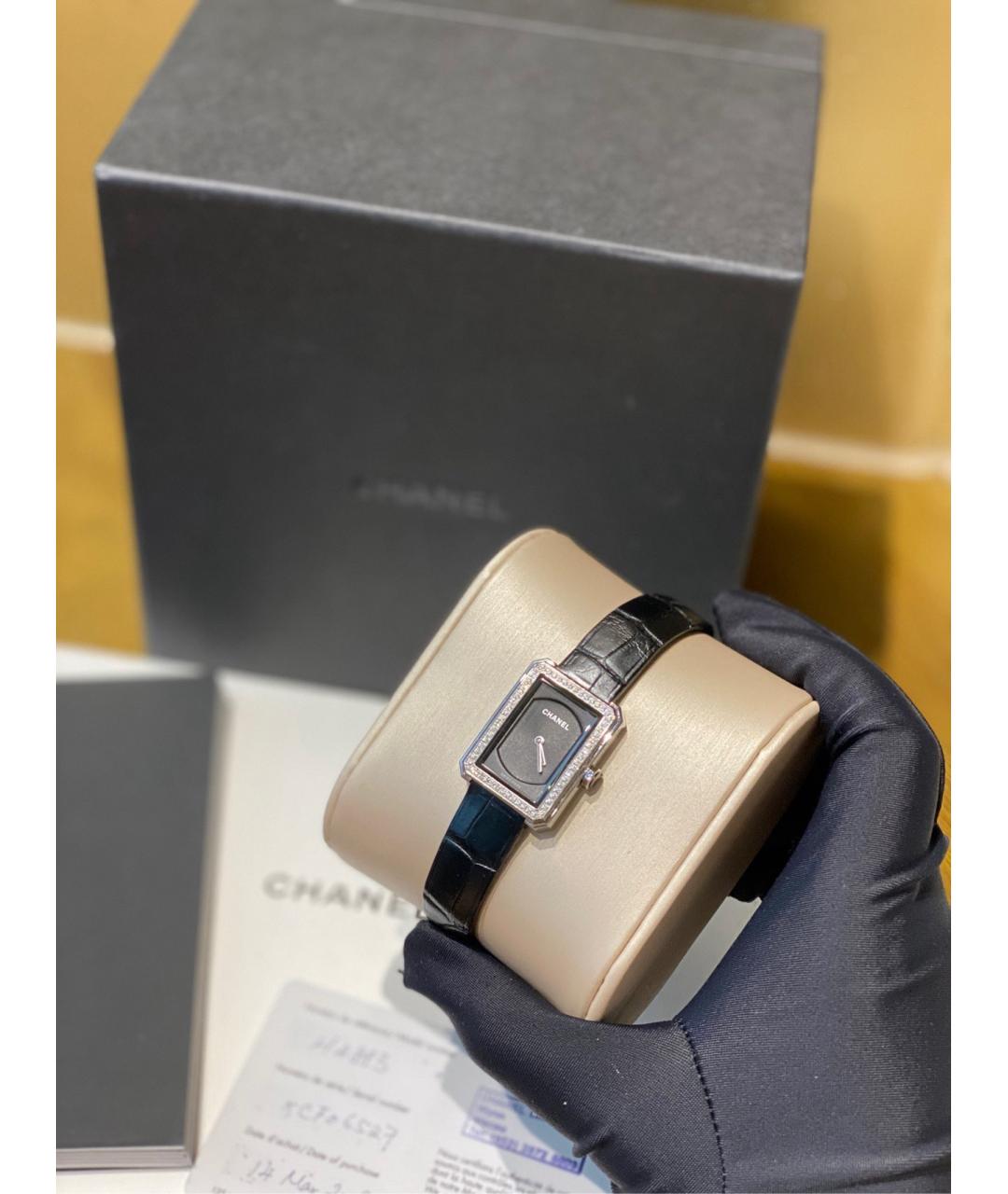CHANEL PRE-OWNED Черные металлические часы, фото 3
