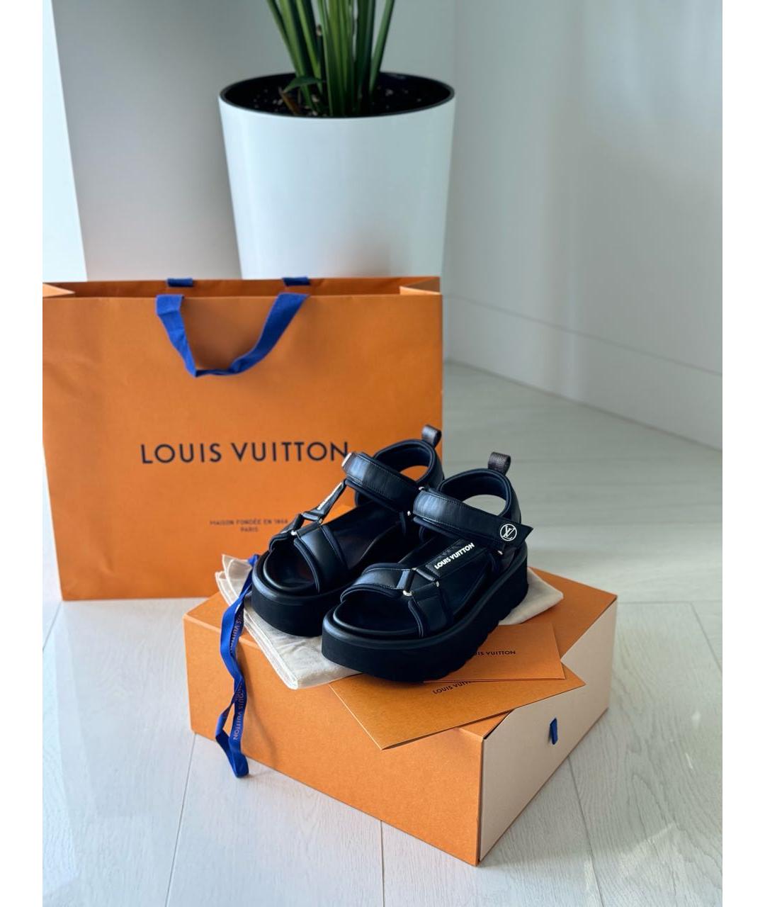 LOUIS VUITTON PRE-OWNED Черные кожаные сандалии, фото 4