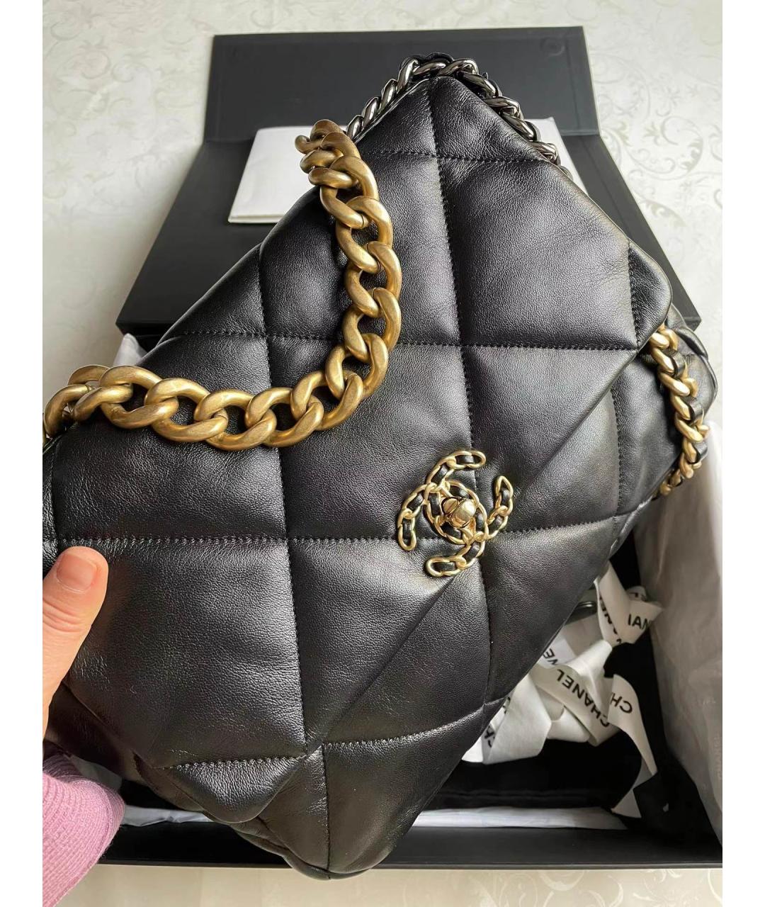 CHANEL PRE-OWNED Черная кожаная сумка через плечо, фото 2