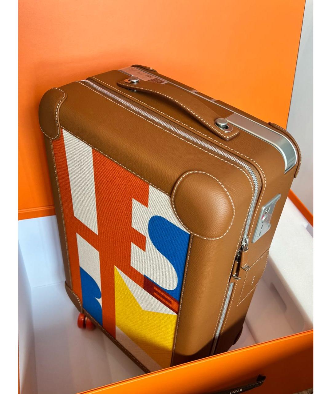 HERMES Оранжевый кожаный чемодан, фото 3
