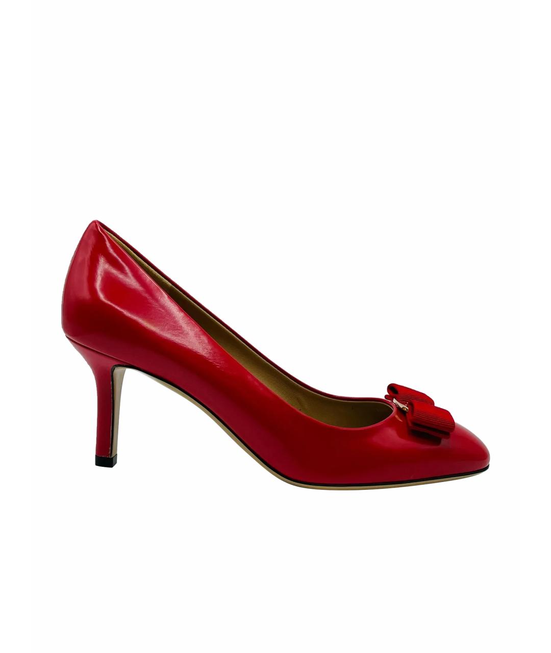 SALVATORE FERRAGAMO Красные кожаные туфли, фото 1