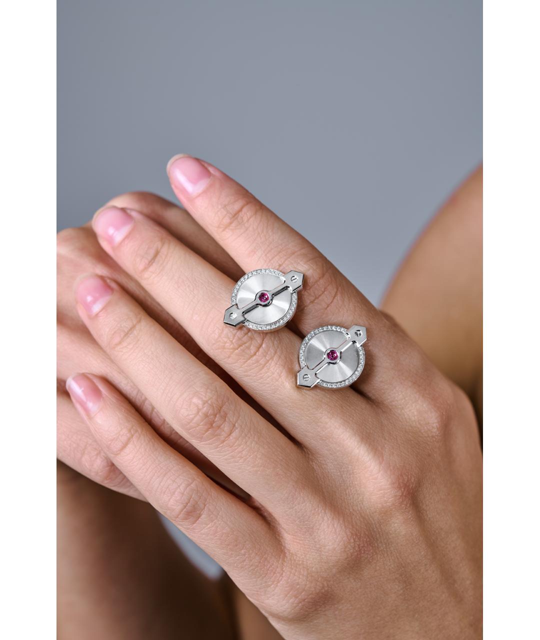 GIRARD PERREGAUX Запонки из белого золота, фото 2