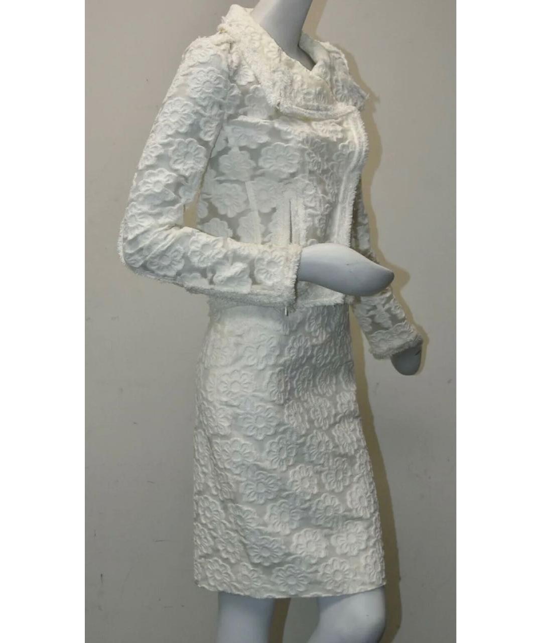 CHANEL Белый твидовый костюм с юбками, фото 6