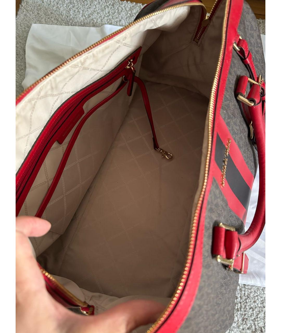 MICHAEL KORS Коричневая дорожная/спортивная сумка из искусственной кожи, фото 4