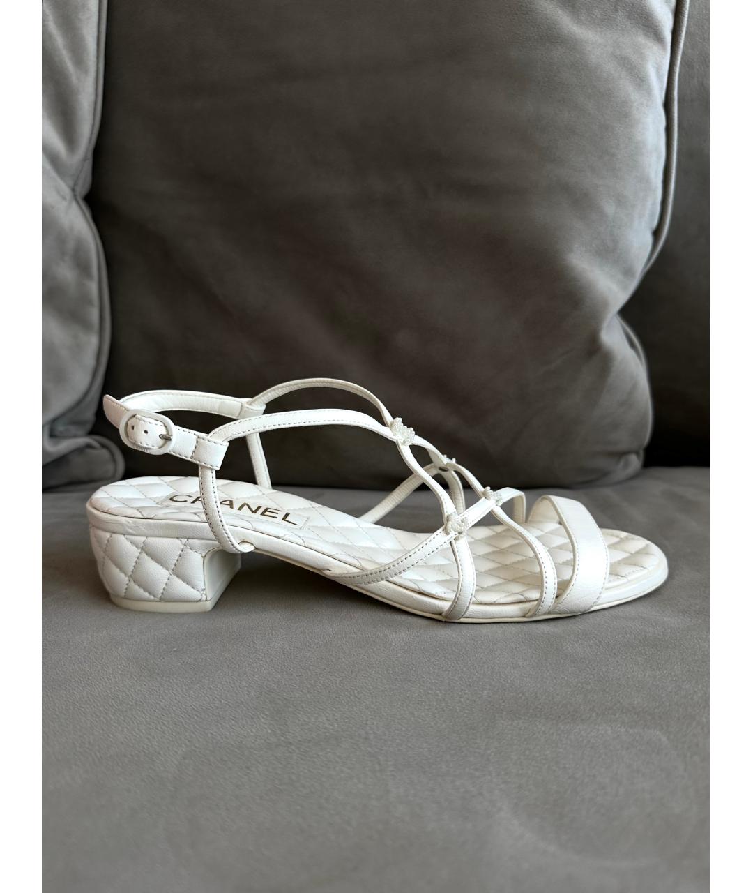 CHANEL Белые кожаные сандалии, фото 9
