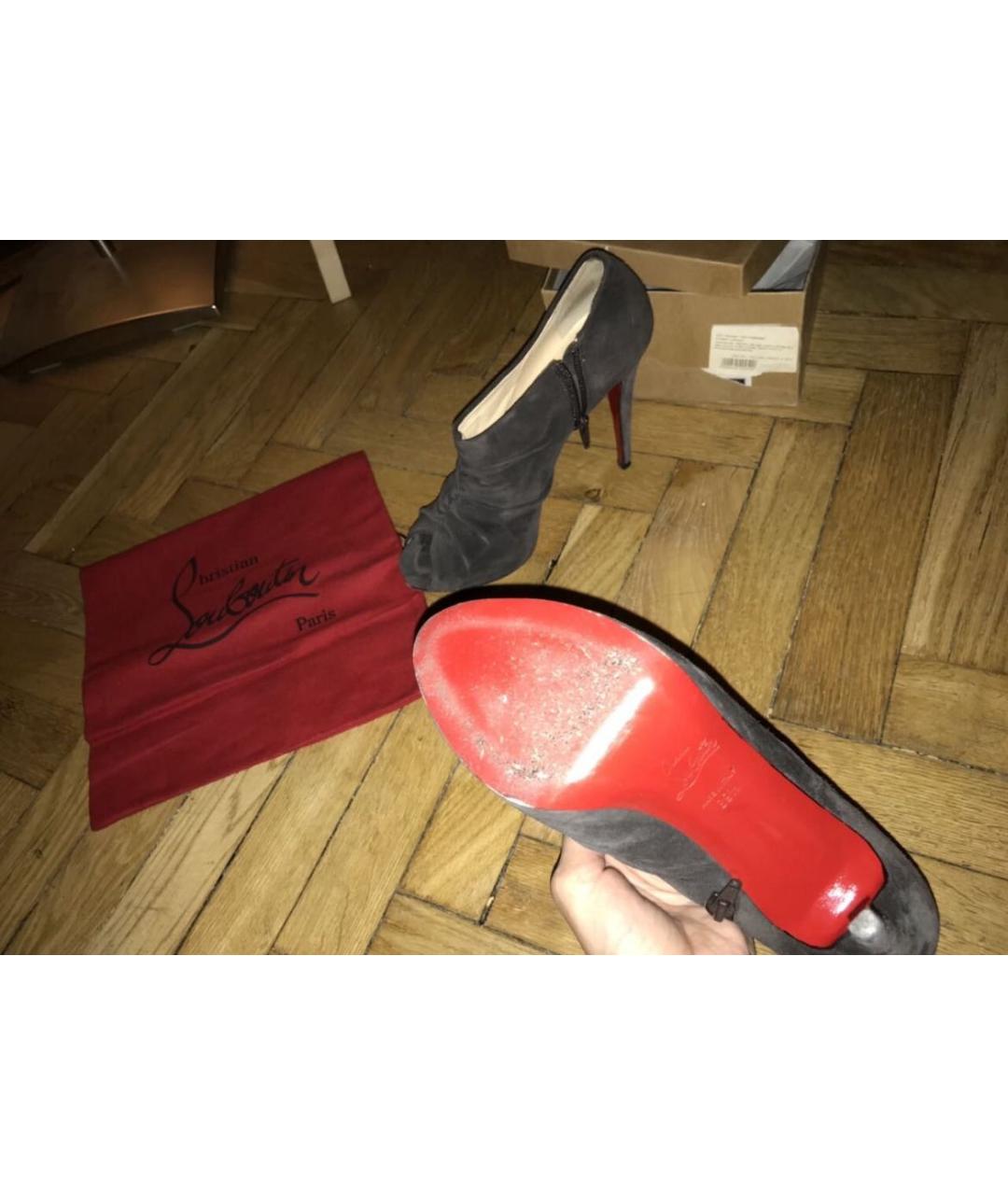 CHRISTIAN LOUBOUTIN Коричневые замшевые ботильоны, фото 6