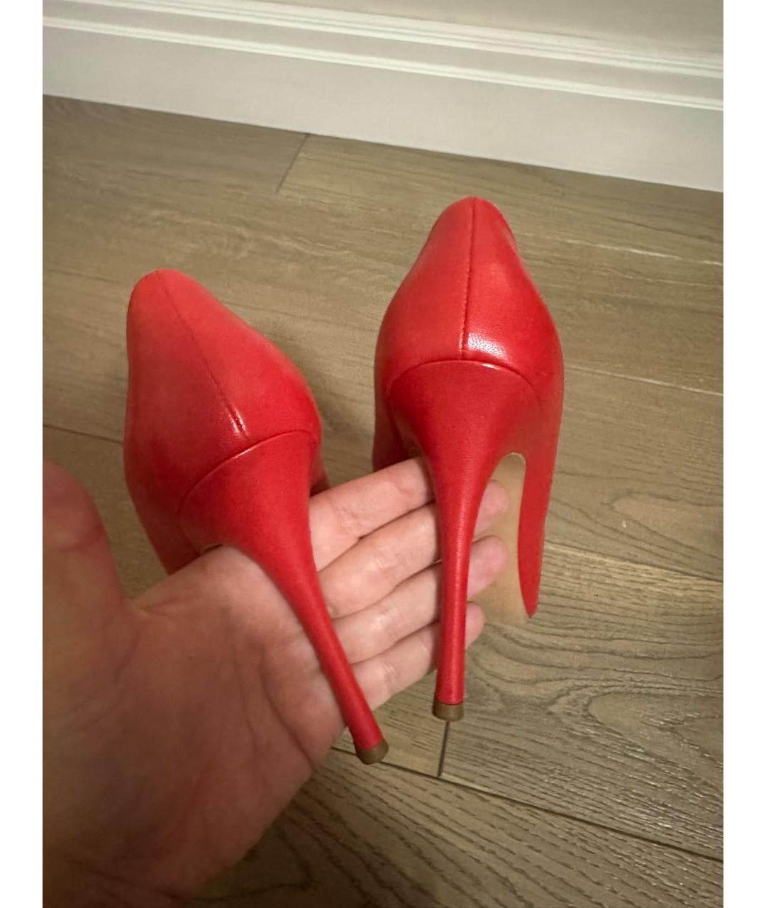 MIU MIU Красные кожаные туфли, фото 3